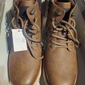 Falls Creek Men's Or Womens Boots Brown and Cream Never Worn